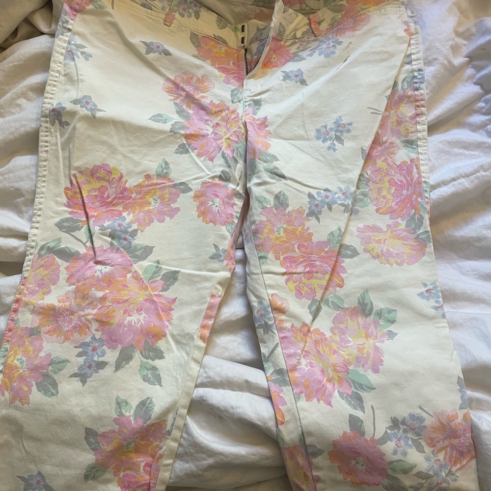 Old Navy Cream Patterned Trousers